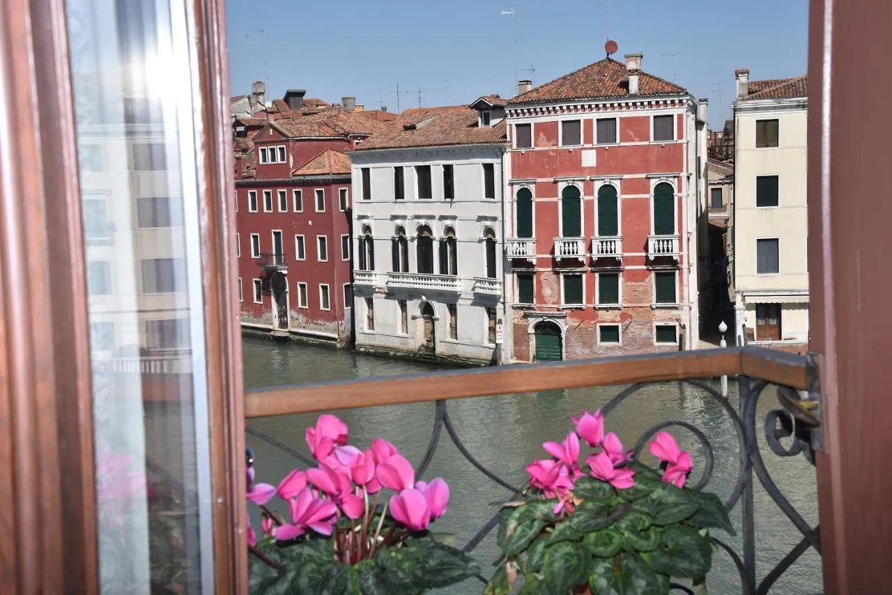 ** Bed & Breakfast B&B Vista Sul Canal Grande Venice Italy