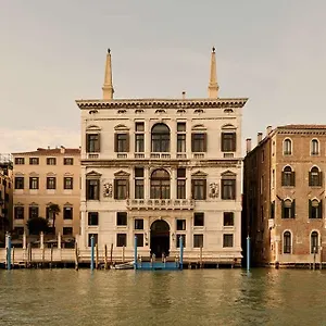 Hotel Aman