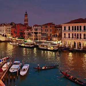 https://antica-locanda-sturion.hotelslidodijesolo.com